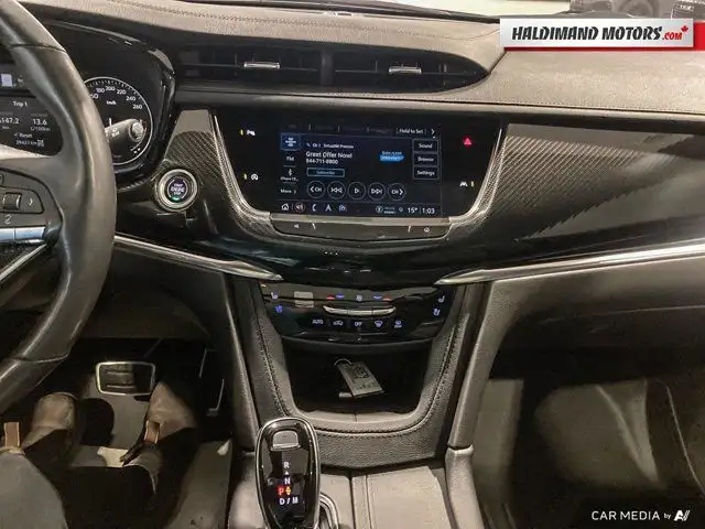 2023 Cadillac XT6 AWD Sport in Cars & Trucks in Hamilton - Image 23