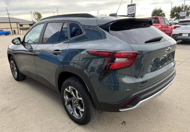 2025 Chevrolet Trax LT in Cars & Trucks in Regina - Image 2