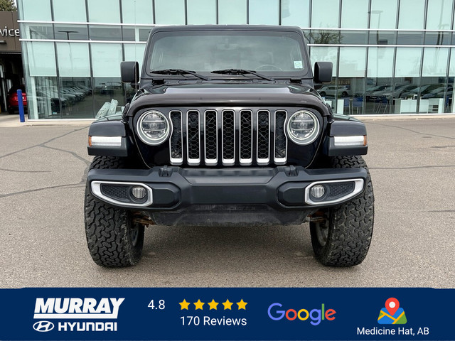 2020 Jeep Gladiator Overland 4x4 Apple CarPlay Heated Seats in Cars & Trucks in Medicine Hat - Image 3