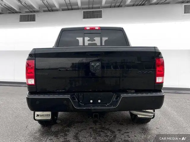 2022 Ram 1500 Classic SLT 3.6L Crew Cab | Rear Park Assist62929808144385124