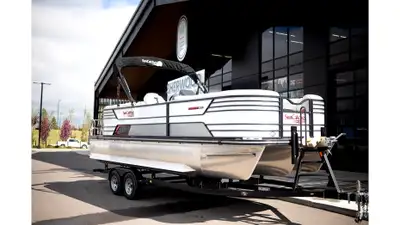 2024 YAMAHA VF150XB 4STROKE OUTBOARD 2024 TANDEM AXLE TRAILER SKI TOW ARCH RGB LIGHTING BLACK COATED...