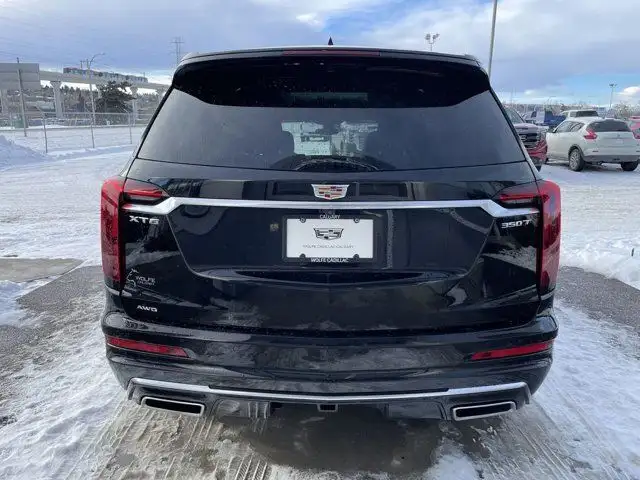 2023 Cadillac XT6 Luxury in Cars & Trucks in Calgary - Image 8