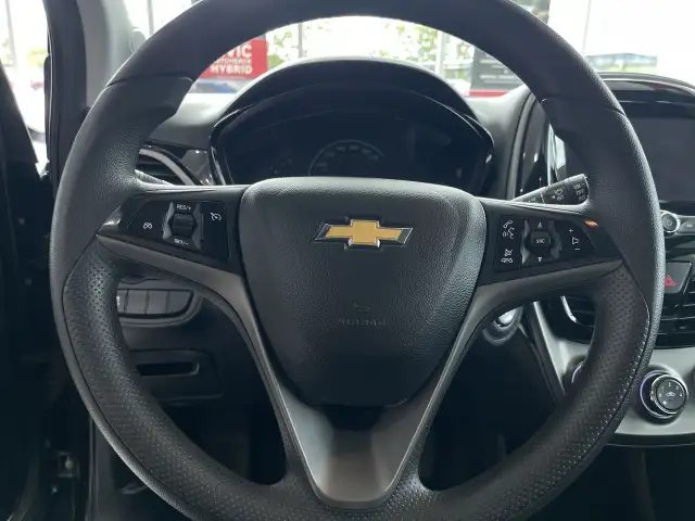 2021 Chevrolet Spark 1LT (Backup Cam,Carplay) Clean Carfax in Cars & Trucks in Calgary - Image 22