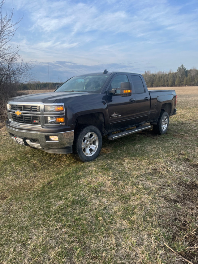 2015 Chevrolet Silverado 1500 2LT in Cars & Trucks in Ottawa - Image 3