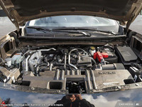 This Nissan Kicks delivers a Regular Unleaded I-4 2.0 L/122 engine powering this Variable transmissi... (image 5)