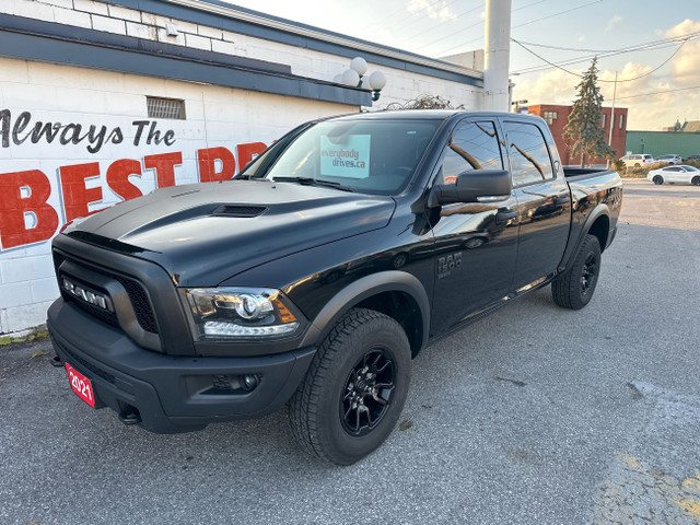 2021 RAM 1500 Classic SLT COME EXPERIENCE THE DAVEY DIFFERENCE in Cars & Trucks in Oshawa / Durham Region - Image 3