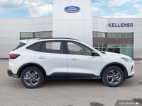 This Ford Escape has a dependable Intercooled Turbo Premium Unleaded I-3 1.5 L/91 engine powering th... (image 5)