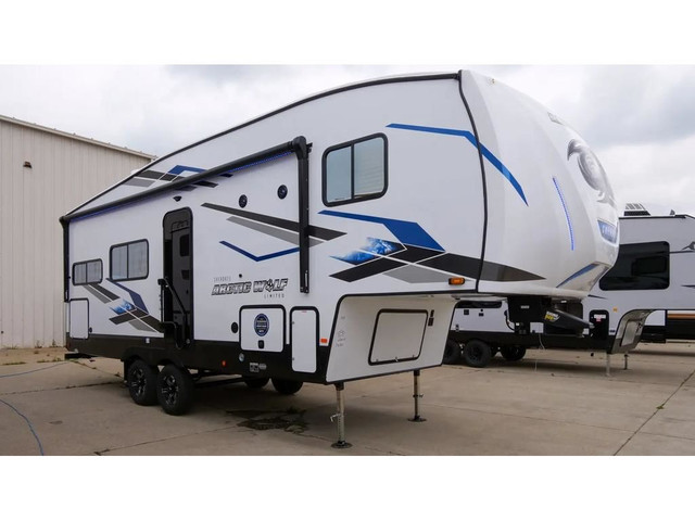 2024 Arctic Wolf 23MLE Paiement a partir de 137$/sem in Travel Trailers & Campers in Val-d'Or - Image 4