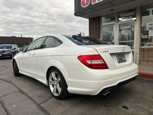  2013 Mercedes-Benz C-Class LEATHER|ROOF|HTD SEATS|BLUTOOTH|ACUR in Cars & Trucks in St. Catharines - Image 4