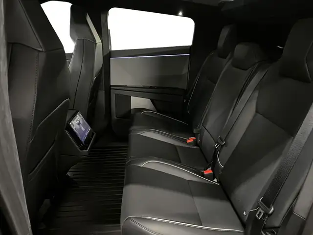 2024 Tesla Cybertruck Foundation Series / FSD / Fully Body PPF in Cars & Trucks in Calgary - Image 17