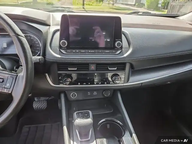 2023 Nissan Rogue SV Moonroof in Cars & Trucks in Moncton - Image 19