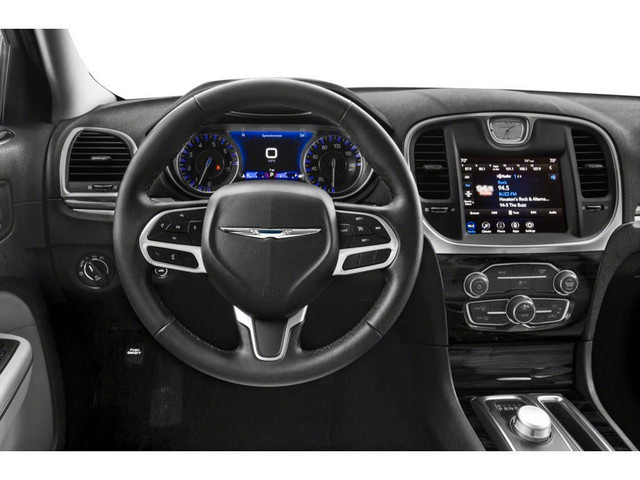 2022 Chrysler 300 S in Cars & Trucks in Edmonton - Image 4