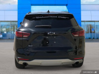 New Tires | Heated Seats | HD Rear Vision Camera | Black Bowtie Emblems | Wireless Apple Carplay & A... (image 5)