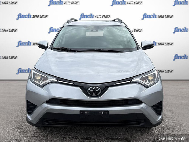 2018 Toyota RAV4 LE LOW MILEAGE | FRONT WHEEL DRIVE | ALLOY W... in Cars & Trucks in London - Image 3