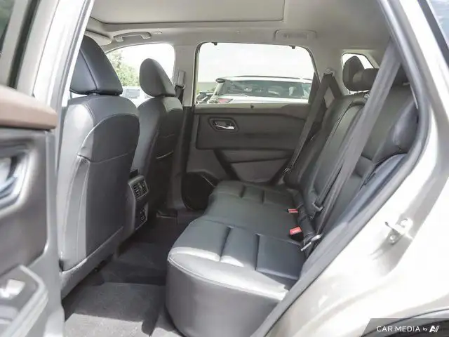 2023 Nissan Rogue SL in Cars & Trucks in London - Image 21
