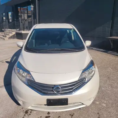 Key Features: Engine & Transmission: 1.6-liter four-cylinder engine, 109 horsepower, 5-speed manual...