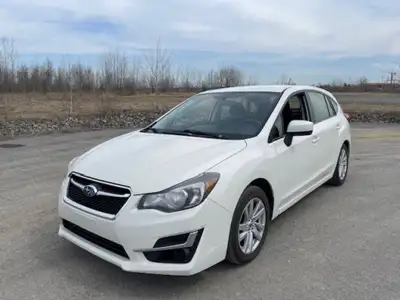 Subaru impreza 2016 206361km Manuelle 5 vitesse 2.0L 4 roue motrice Siege chauffant Voiture parfaite...