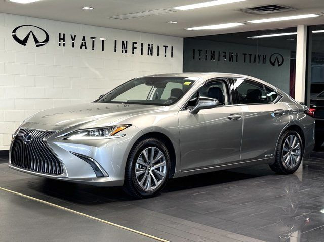 2021 Lexus ES ES 300h - No Accidents | Cooled Seats | Adaptive in Cars & Trucks in Calgary