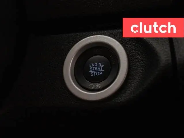 2022 Ram 1500 Classic Warlock Crew Cab 4x4 w/ Apple CarPlay & An in Cars & Trucks in City of Toronto - Image 27