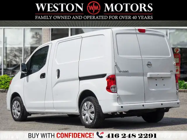 2017 Nissan NV200 SV*NAVIGATION*REVERSE CAMERA*SHELVING*POWER GR dans Autos et camions dans Ville de Toronto - Image 6