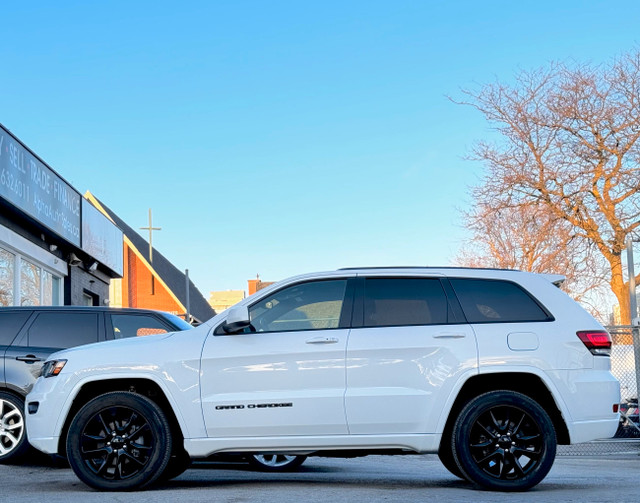2019 Jeep Grand Cherokee Altitude 4x4|LOW MILEAGE|SUNROOF|NAV|CA in Cars & Trucks in City of Toronto - Image 2