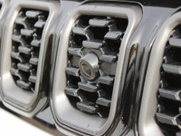 4x4, 2.0L Turbo, Dual-Pane Panoramic Sunroof, Premium Alpine Sound System, Heated Leather Seats/Stee... (image 8)