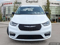 Sturdy and dependable, this 2024 Chrysler Pacifica Touring-L comfortably packs in your passengers an... (image 7)
