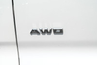 CERTIFIED/ SUV LUXUEUX ET PARFAIT POUR LA ROUTE / 2023 CADILLAC XT4 SPORT / SIÈGES CHAUFFANTS & VENT... (image 8)