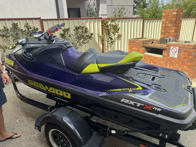 2021 SEADOO RXT RS 300 - PURPLE in Personal Watercraft in Winnipeg - Image 4