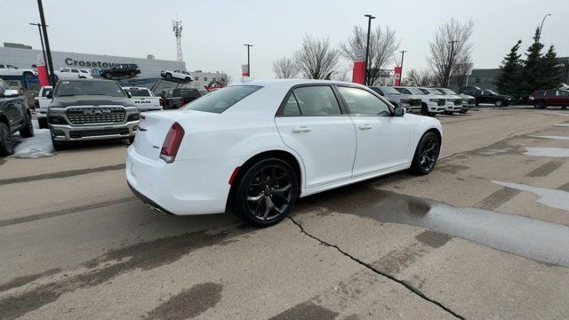 2023 Chrysler 300 300 Touring L | Remote Start | Heated Seats in Cars & Trucks in Edmonton - Image 3