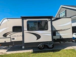 2019 KEYSTONE COUGAR 22RBSWE (FINANCING AVAILABLE) in Travel Trailers & Campers in Saskatoon - Image 4