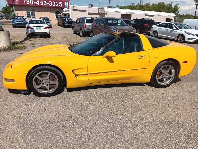 2003 Chevrolet Corvette 50TH Anniversary HUD 5.7 Liter Leather B in Cars & Trucks in Edmonton - Image 4