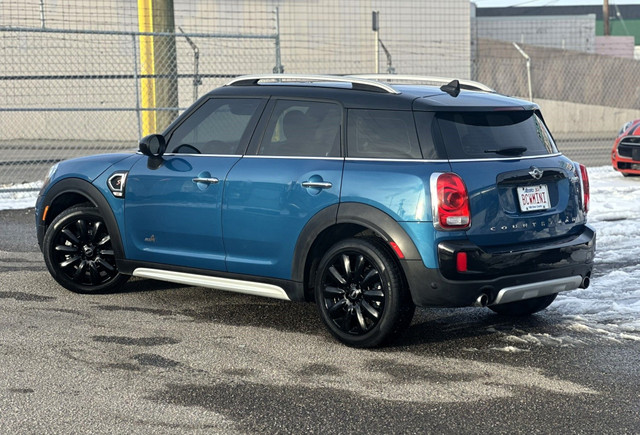 2018 MINI Countryman Cooper S ALL4 AWD Low Km 6-Spd Certified  in Cars & Trucks in Calgary - Image 2