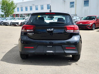 This Kia Rio 5-door delivers a Regular Unleaded I-4 1.6 L/98 engine powering this Variable transmiss... (image 3)
