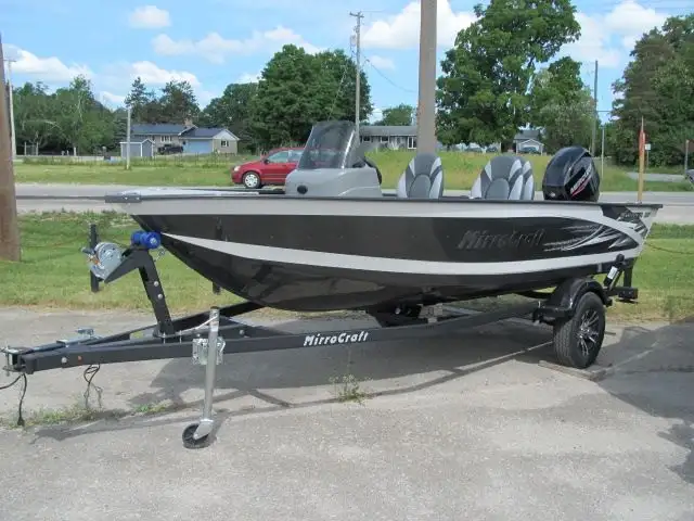 GET PRE-APPROVED-ALL UNITS ON SALE- SAVE LARGE!! in Travel Trailers & Campers in Ottawa - Image 23