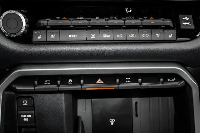 2025 Toyota Tundra 4WD LIMITED CREWMAX TRD OFF ROAD in Cars & Trucks in Edmonton - Image 31