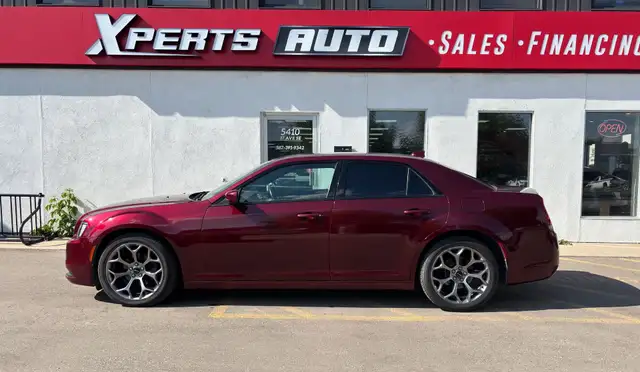 2018 Chrysler 300 300S RWD63006657679361124