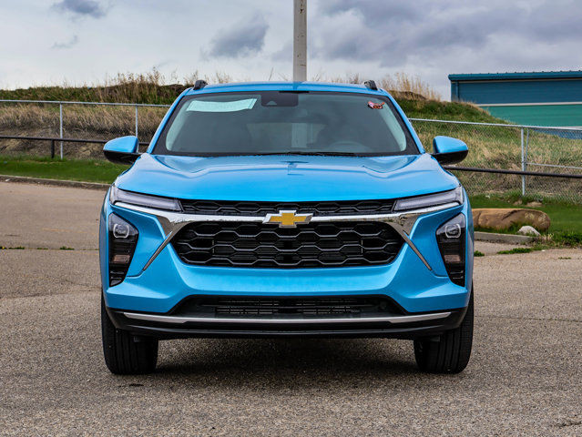 2025 Chevrolet Trax LT in Cars & Trucks in Strathcona County - Image 3