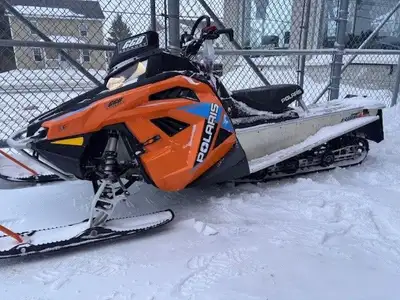 Motoneige Polaris RMK EVO 550 FAN 2022 - En parfaite condition ! Vous recherchez une motoneige idéal...