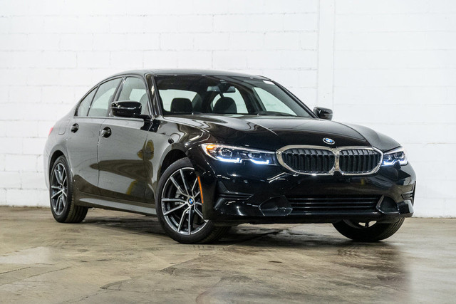 2021 BMW 3 Series 330i xDrive Sedan | Premium | Accès Confort in Cars & Trucks in City of Montréal