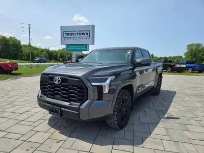 2023 Toyota Tundra 4x4 Crewmax SR5 TRD Sport with only 13,000kms. Like New! Clean history with no ac...