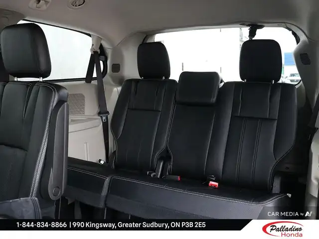 2018 Dodge Grand Caravan Crew Plus in Cars & Trucks in Sudbury - Image 27