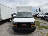 CAN LEASE, 2023 GMC SAVANA 12' CUBE VAN, Clean White Exterior, with High Back Bucket Seats, Factory... (image 5)