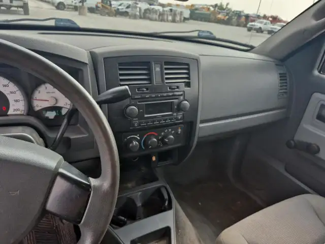 2006 Dodge Dakota ST in Cars & Trucks in Barrie - Image 11