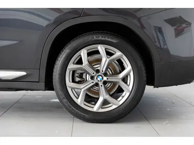 2022 BMW X4 xDrive30i in Cars & Trucks in Vancouver - Image 9