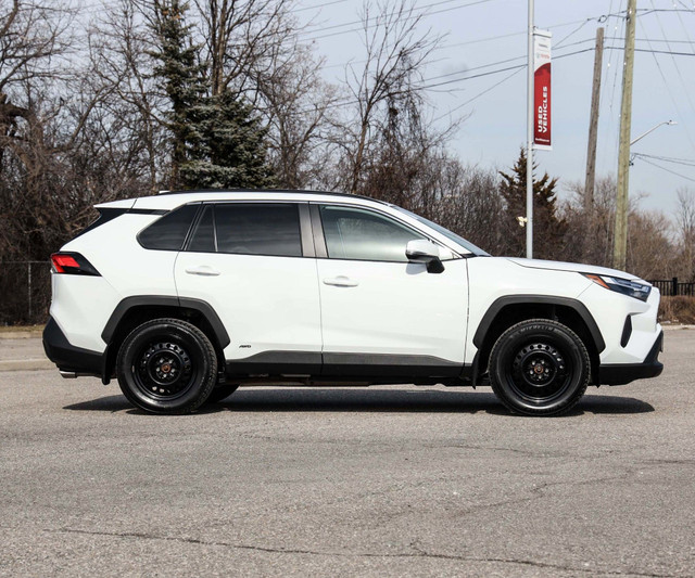 2023 Toyota RAV4 Hybrid XLE HEATED STEERING WHEEL | 17 INCH A... in Cars & Trucks in City of Toronto - Image 3