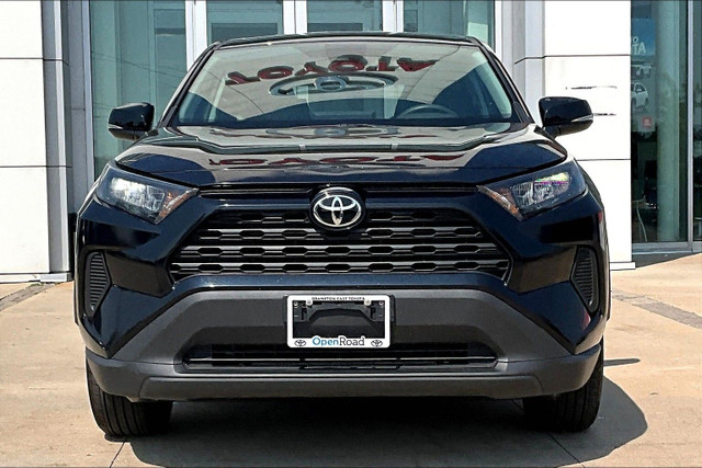 2022 Toyota RAV4 LE FWD in Cars & Trucks in Mississauga / Peel Region - Image 2