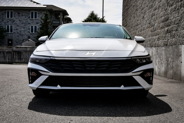 2024 Hyundai Elantra Preferred IVT • HEATED SEATS/STEERING • CP/ in Cars & Trucks in Ottawa - Image 4