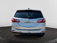Offering excellent driving manners, this Chevrolet Equinox is SILVER in color and is equipped with a... (image 3)