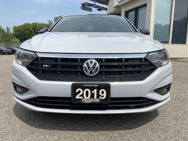 2019 Volkswagen Jetta Highline - R-LINE! LTHR! BACK-UP CAM! BSM! in Cars & Trucks in Kitchener / Waterloo - Image 2